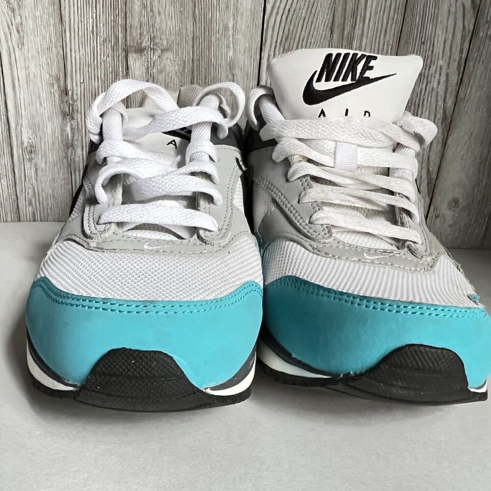 Size 8.5 US Nike Air Max Correlate Club Turquoise - Model # 511417-142 - Picture 3 of 16